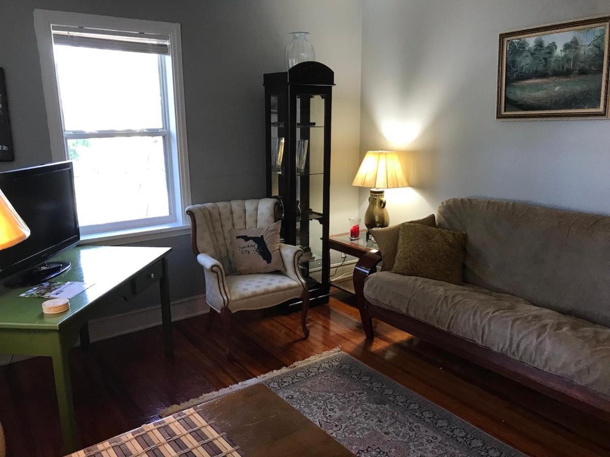 Apartament The Treehouse Sankt Petersburg Zewnętrze zdjęcie